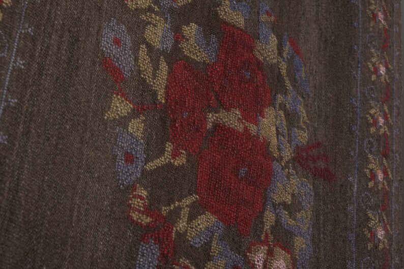 edit58 Embroidered Runner Rug: edit6