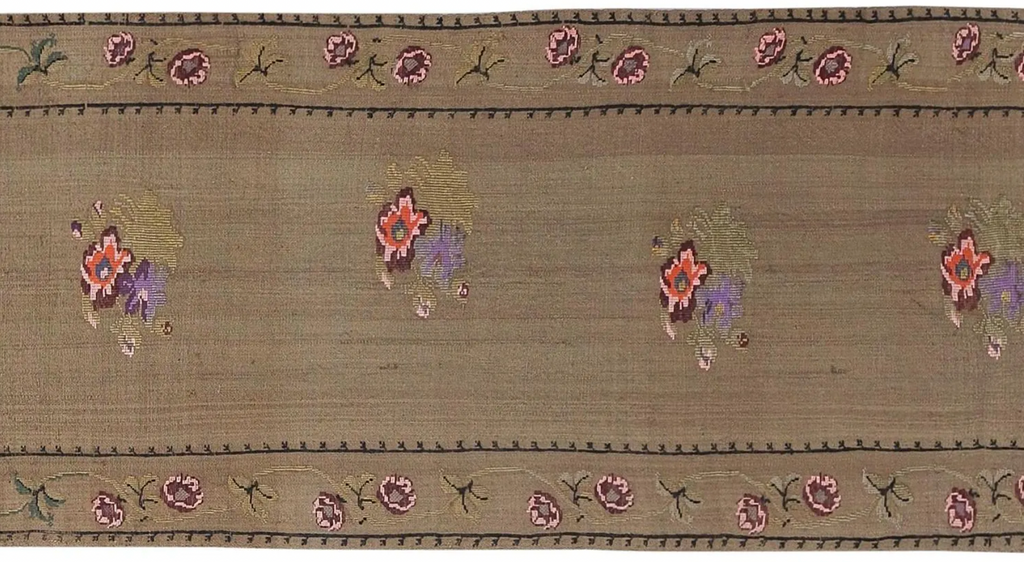 edit5: Embroidered Floral Runner Rug