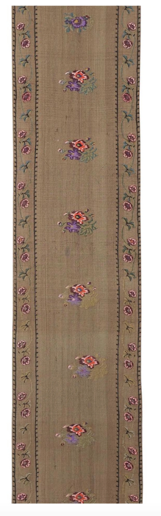 edit5: Embroidered Floral Runner Rug